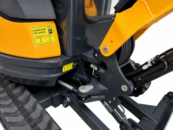 Set Minibagger TERRA CS28.R + Maschinenanhänger Saris Magnum 3.500 kg – Bild 5
