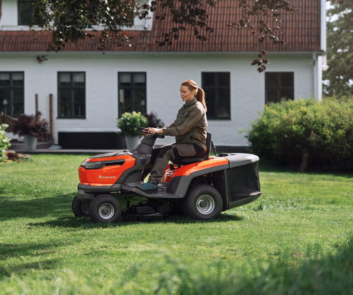 Husqvarna Akku-Rasentraktor TC 100i – Modell 2025-Neu – Bild 4