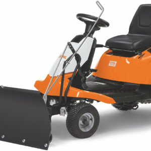 STIHL Aufsitzmäher RT 4082 Winterpaket mit Schneeschild und Schneeketten – Modell 2025-Neu