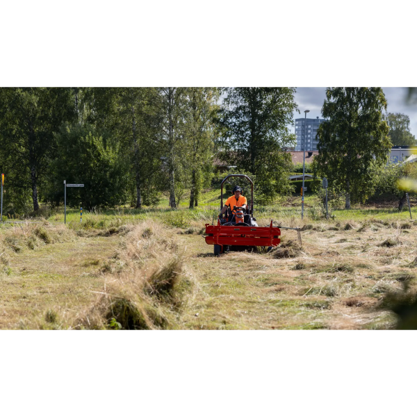 Husqvarna Schwader Bandrechen Zapfwellengetrieben für Frontmontierte Aufsitzmäher – Bild 2