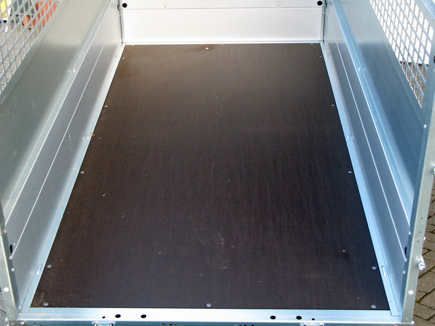 STEMA STP O1 7.5-25-13.1 REX 25 Kippbar mit Auffahrrampe u. Gitteraufsatz – Bild 2